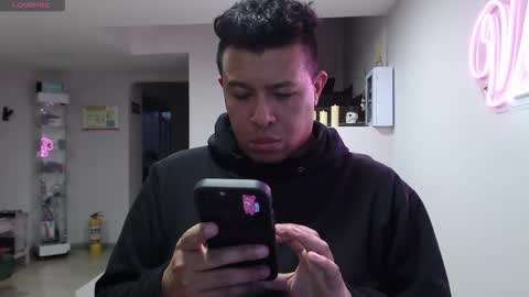 Panda  online show from October 2025 10:41:01 PM