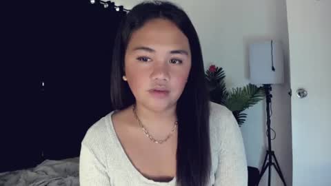 Angel online show from April 2026 04:52:01 AM