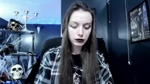 _naamah online show from December 2024 08:05:02 PM