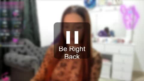 Nathalia online show from May 2026 04:28:01 AM