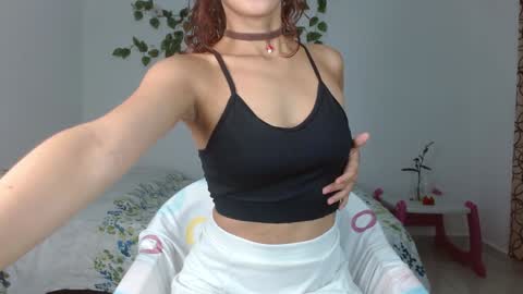 _nayade_ online show from December 2024 01:15:02 AM