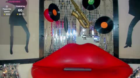 Nicky  Please help me with your thumbs up its importan online show from February 2025 10:47:02 PM