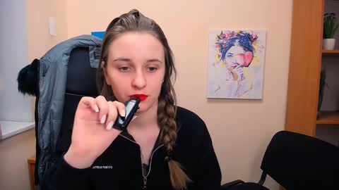 Nica online show from February 2025 05:53:02 PM