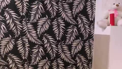 Snapshot of _nicole_new chatting on February 2026 10:36:01 AM Nica online show from February 2026 10:36:01 AM