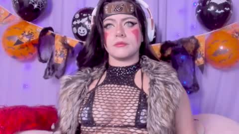 niiky online show from October 2025 12:59:02 PM