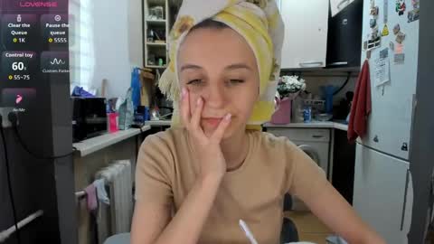 Nika online show from May 2026 02:58:01 PM