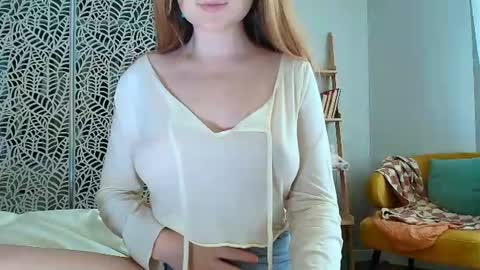 Snapshot of _o0o__ chatting on June 2026 09:11:02 AM Adalin online show from June 2026 09:11:02 AM