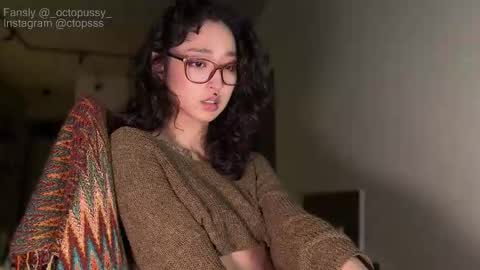 Mikayla online show from March 2026 12:05:01 AM