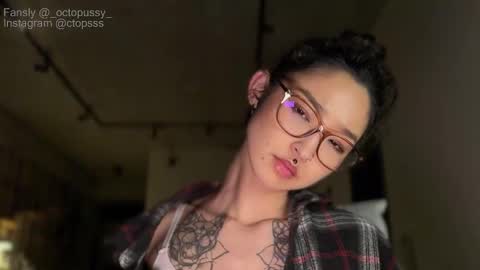 Mikayla online show from March 2026 12:34:02 AM