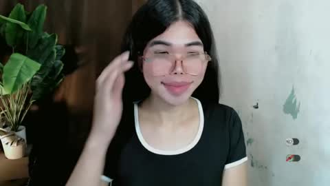 Snapshot of _odette22 chatting on June 2026 04:52:02 PM _odette22 online show from June 2026 04:52:02 PM