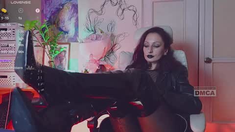 Snapshot of _owner_ chatting on December 2024 01:45:02 PM The Supreme Goddess Rose online show from December 2024 01:45:02 PM