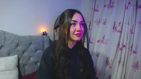 Paris online show from January 2026 07:34:02 AM