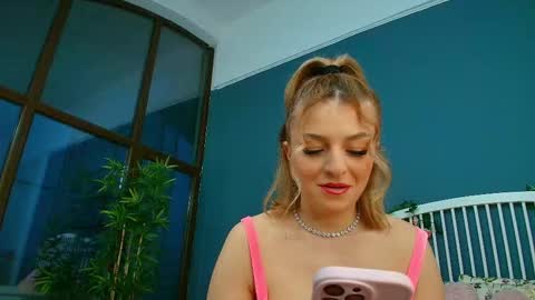 Alisa online show from February 2026 05:08:02 AM