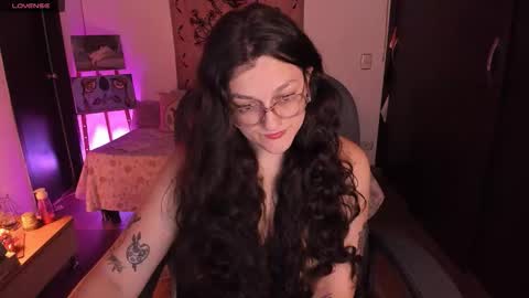 Snapshot of _peach__ chatting on March 2026 10:54:01 PM violeta ig online show from March 2026 10:54:01 PM