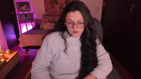 Snapshot of _peach__ chatting on April 2026 04:41:01 AM violeta ig online show from April 2026 04:41:01 AM