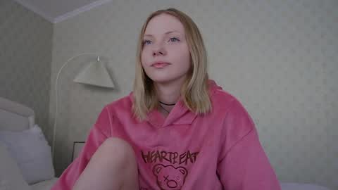 Viktoria online show from April 2026 07:50:02 AM