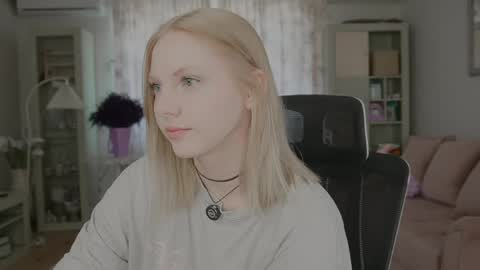 Viktoria online show from May 2026 07:15:01 AM