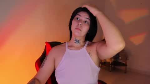 Stefany online show from September 2025 02:10:01 PM