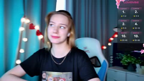 im Amy online show from February 2025 09:35:01 AM