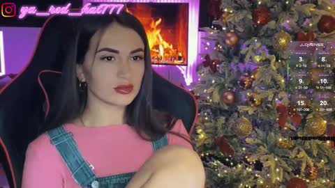 Snapshot of _red_hat_7 chatting on December 2025 06:57:02 PM -RED HAT- online show from December 2025 06:57:02 PM