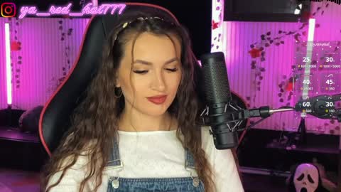 -RED HAT- online show from April 2026 06:31:02 PM