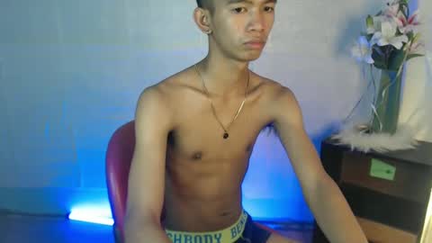 _rellvanxx online show from March 2025 10:10:01 PM