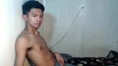 Snapshot of _rellvanxx chatting on November 2025 02:23:01 AM _rellvanxx online show from November 2025 02:23:01 AM