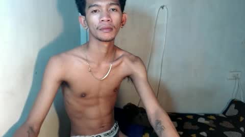 Snapshot of _rellvanxx chatting on December 2025 10:30:02 PM _rellvanxx online show from December 2025 10:30:02 PM