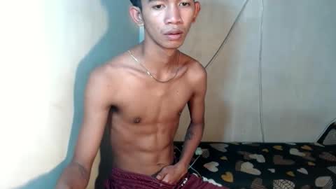 Snapshot of _rellvanxx chatting on December 2025 11:45:01 PM _rellvanxx online show from December 2025 11:45:01 PM