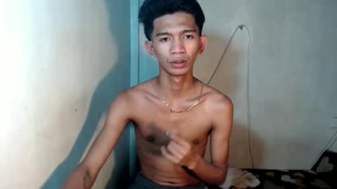 Snapshot of _rellvanxx chatting on December 2025 01:08:01 PM _rellvanxx online show from December 2025 01:08:01 PM