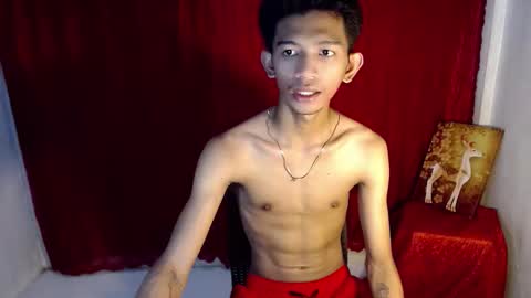 Snapshot of _rellvanxx chatting on February 2026 02:54:01 AM _rellvanxx online show from February 2026 02:54:01 AM