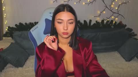 LISSAPVT IS OPEN online show from January 2026 10:53:01 AM