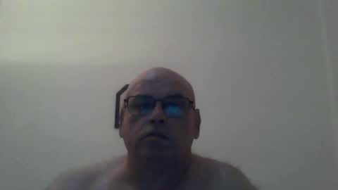 Snapshot of _reyi chatting on May 2026 07:28:02 AM REY online show from May 2026 07:28:02 AM