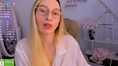 I am Rina online show from March 2025 06:24:02 AM