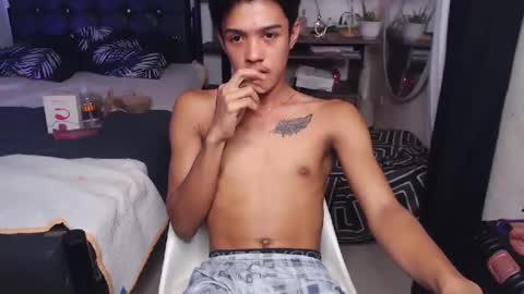 _robinmartinxx online show from February 2025 11:48:02 PM