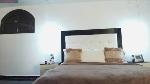 Snapshot of _rose_smith chatting on May 2026 03:15:01 AM _rose_smith online show from May 2026 03:15:01 AM