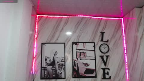 Samantha online show from January 2025 12:36:02 PM