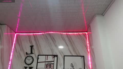 Samantha online show from January 2025 12:35:01 PM