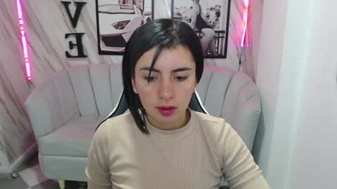 Samantha online show from January 2025 12:47:01 PM