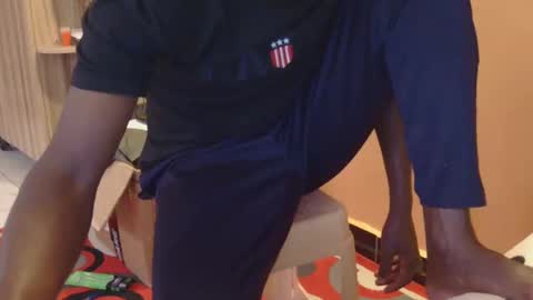 _sambo_ online show from March 2025 02:32:01 PM