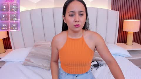 Antonella  online show from December 2024 12:44:02 PM