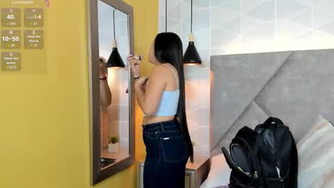 Antonella  online show from December 2025 12:33:02 PM