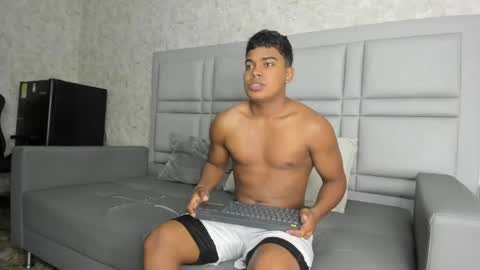 _sammy_ice online show from April 2026 04:12:01 PM