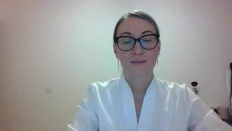 _sandyqueen__ online show from December 2025 08:05:01 PM