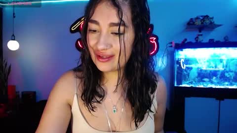 Snapshot of _santalove_ chatting on December 2024 06:32:02 PM SantaLove online show from December 2024 06:32:02 PM