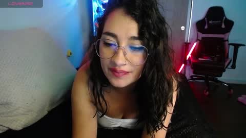 Snapshot of _santalove_ chatting on December 2024 09:51:01 PM SantaLove online show from December 2024 09:51:01 PM