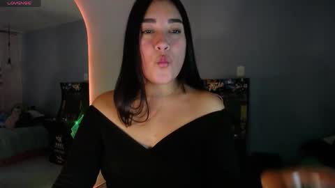  SantaLove  online show from April 2026 09:26:01 PM