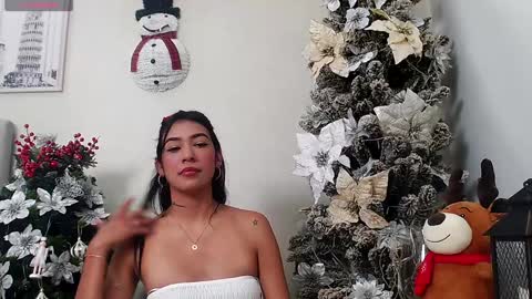 Sassy Girl online show from December 2024 05:18:02 PM