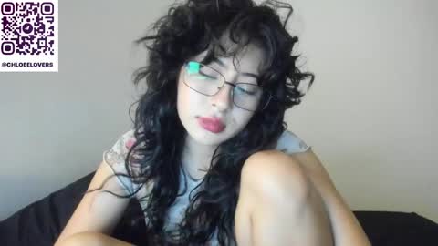 Chloee online show from May 2026 03:11:02 AM