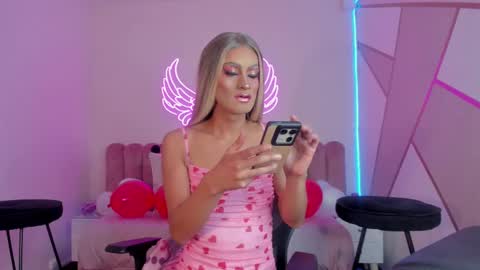 Scarlett online show from February 2025 08:21:02 AM